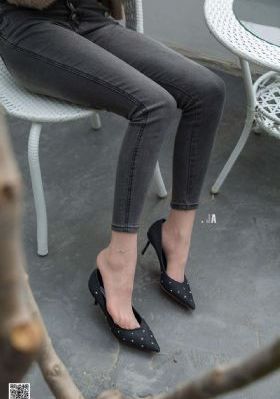 女主跟男一男二都睡过现代_1080高清视频观看