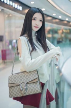 裸体人体艺求_蓝光在线播放
